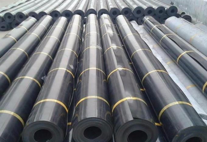 Двойная текстурированная геомембрана из HDPE длина 50 м с покрытием EVA для повышения производительности 5