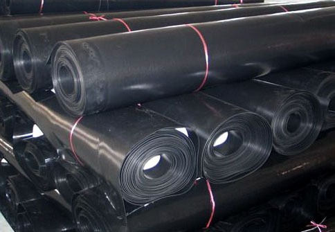 Двойная текстурированная геомембрана из HDPE длина 50 м с покрытием EVA для повышения производительности 12