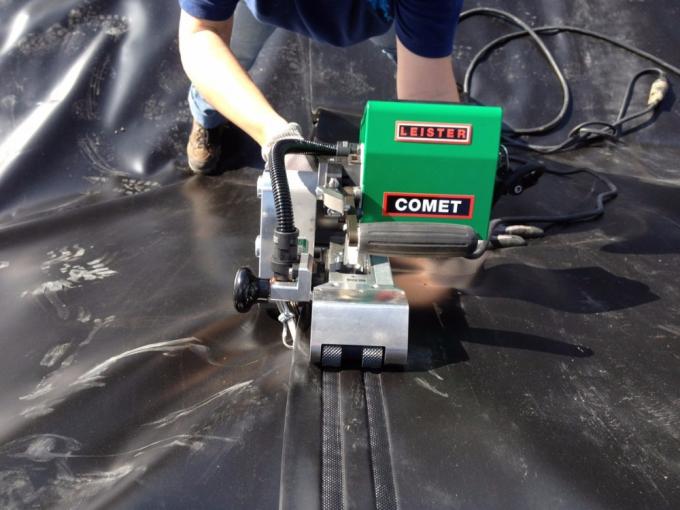 Двойная текстурированная геомембрана из HDPE длина 50 м с покрытием EVA для повышения производительности 10