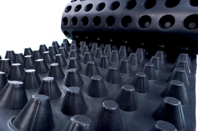 10m/20m/30m HDPE дренажная капсулированная мембрана для гидроизоляции фундаментов и гидроизоляции стен 4