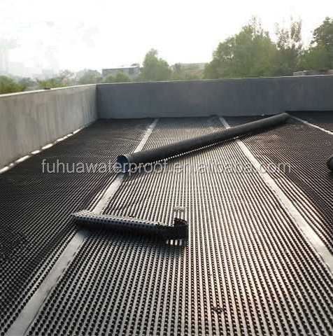 Водонепроницаемая мембрана HDPE Черно-белый дренажный клеточный коврик для дренажа в саду Длина 10-15 м на рулон 9