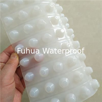 Good price Versicell HDPE Пластмассовая скважина дренажной доски 500 * 500 * 30 мм Окончательное решение для гостиничных дренажных систем Длина 15 м онлайн