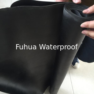 Good price Самоклеящаяся 1,5 мм толщиной однопластовая EPDM кровельная мембрана для гидроизоляции плоских крыш, поставляемая в упаковке на рулонах онлайн