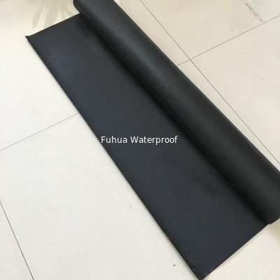 Good price 1.2MM высокоэластичная резиновая эпдм водонепроницаемая мембрана/крышный материал с тканевой подложкой онлайн